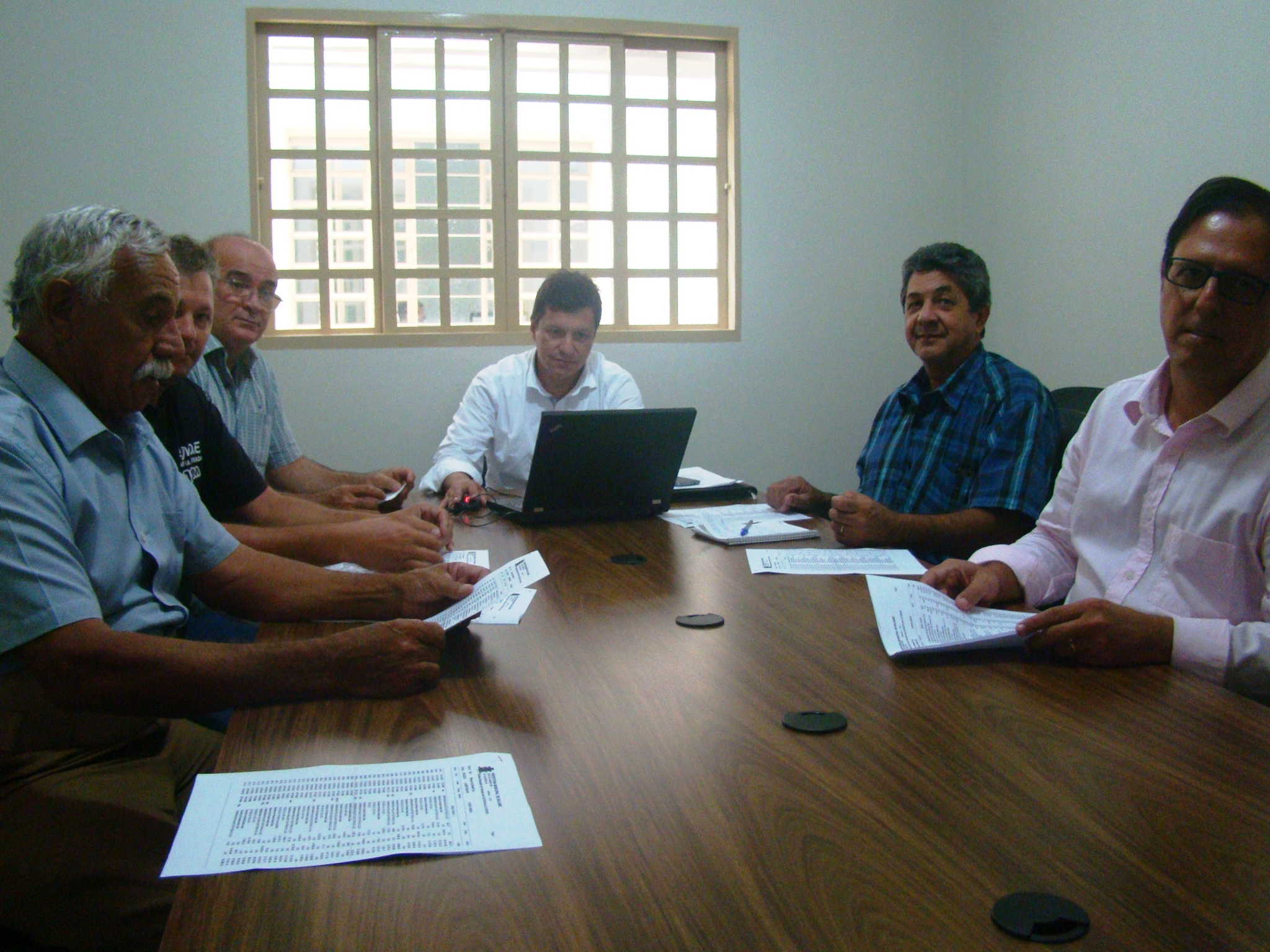 Gerente da CPFL faz reunião em Bálsamo