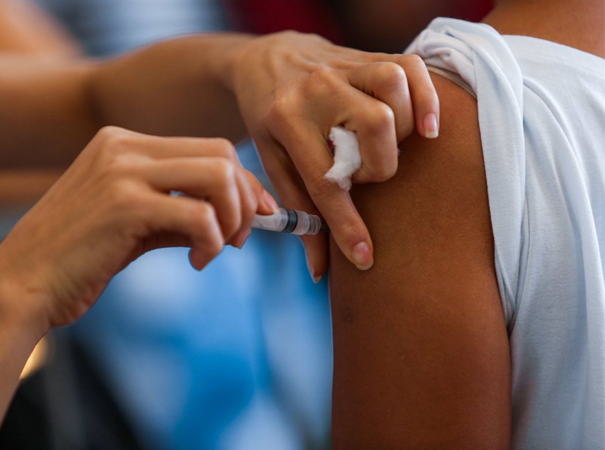 Vacinação nacional contra sarampo em crianças e jovens vai até dia 13