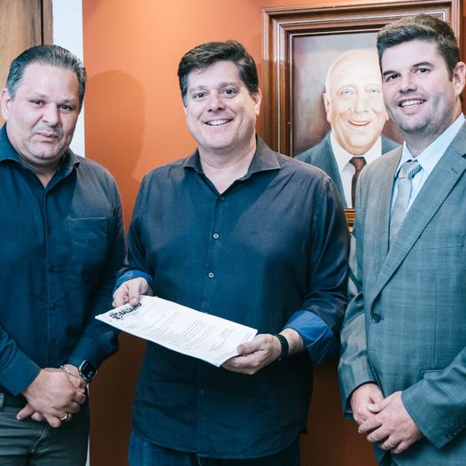 Viagens do prefeito Du Lourenço somam R$ 3 milhões em emendas parlamentares