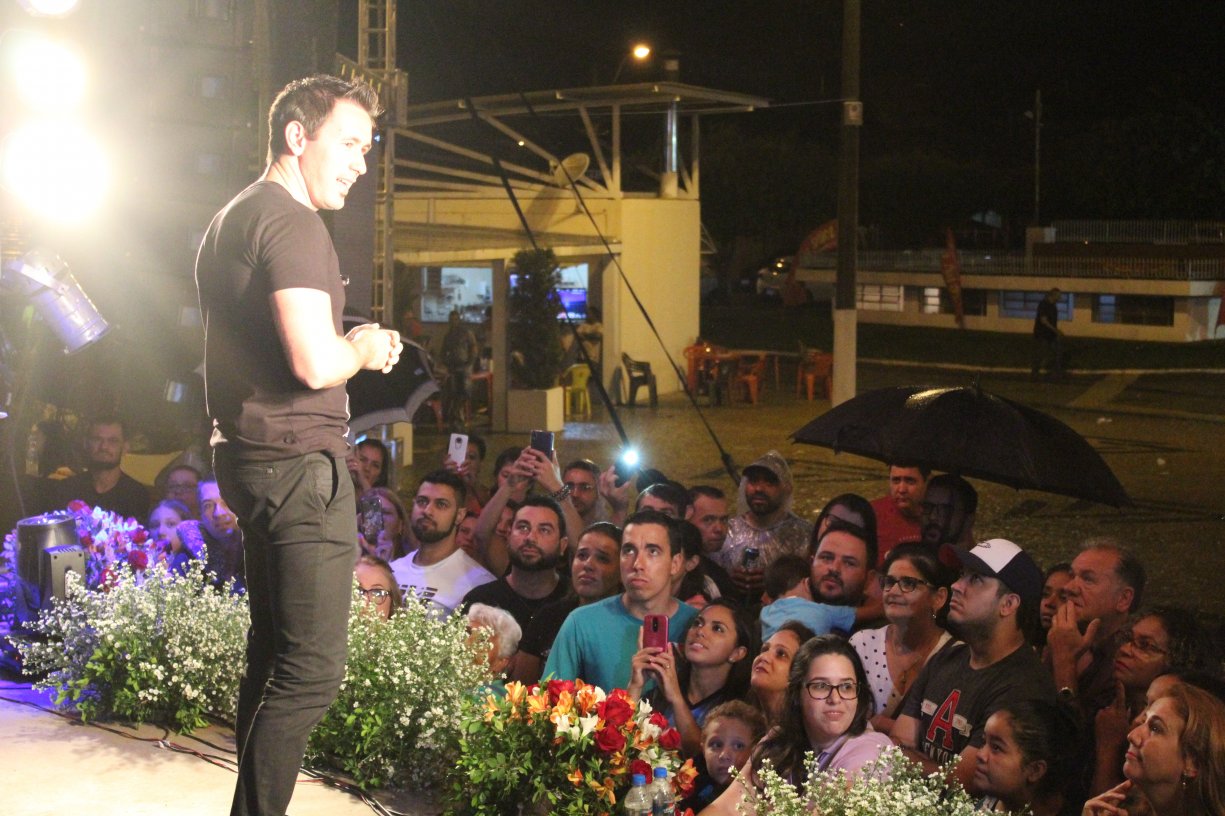 Tony Allysson se apresenta em Bálsamo no dia 15 na Praça Matriz