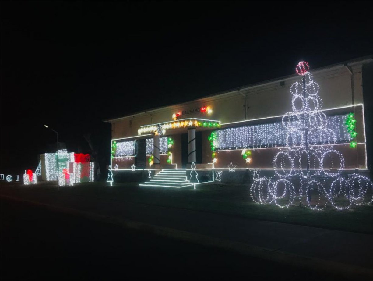 Natal Luz 2021 encanta com show de luzes na antiga estação